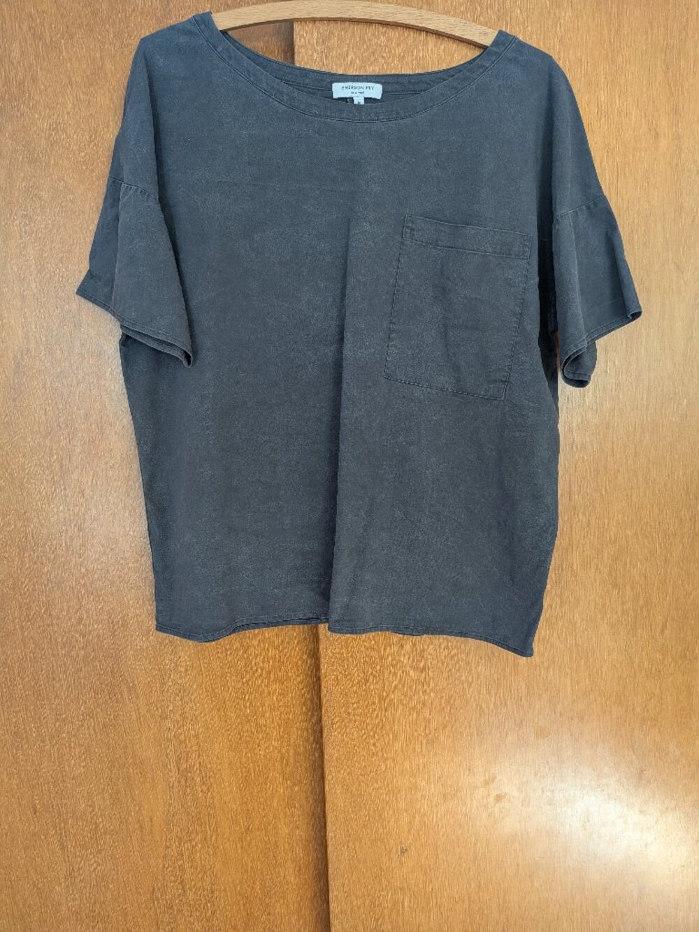 Emerson Fry Boxy Tee — Dark Gray, Size M